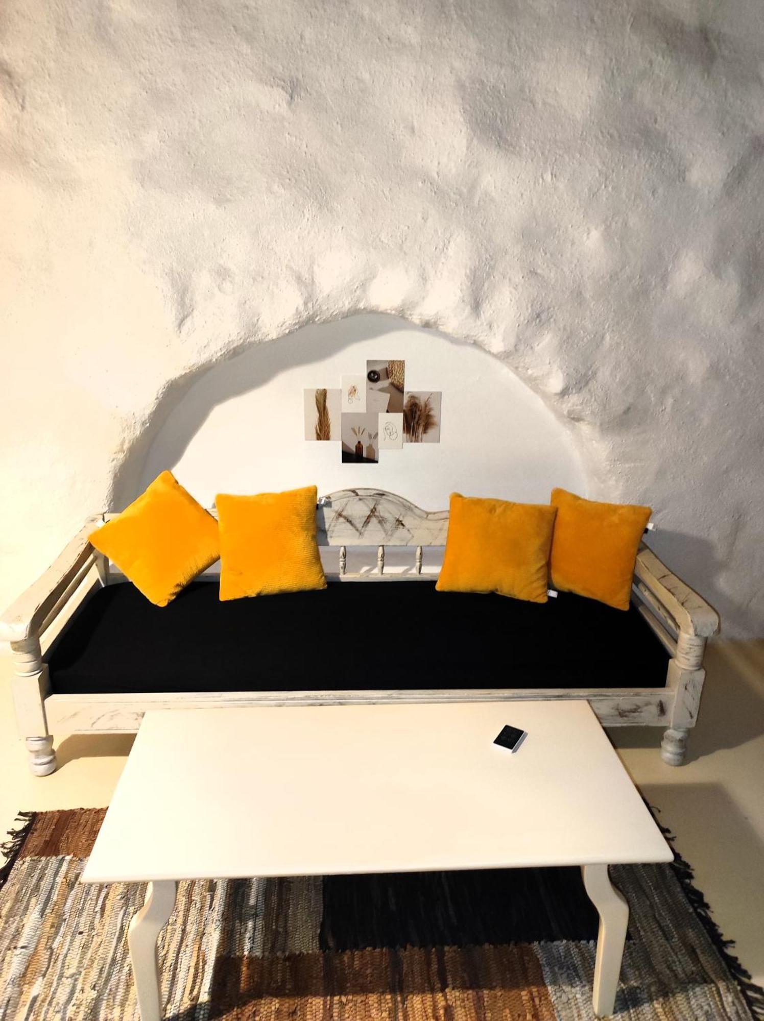 Pyrgi Artemis Place Mykonos Town Eksteriør billede
